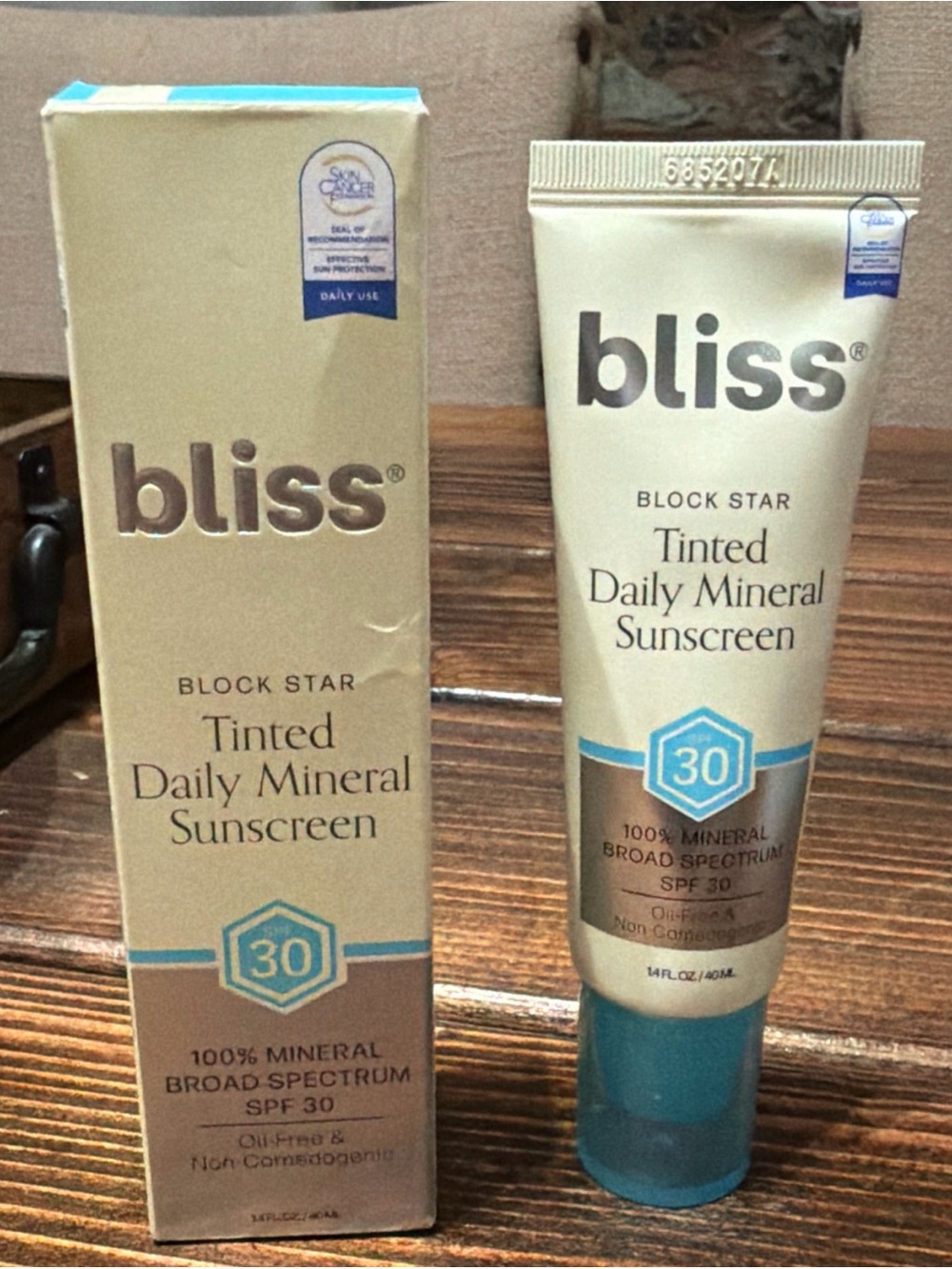 Bliss Tinted Daily Mineral Sunscreen - SPF 30 - 14 fl oz NEW IN BOX